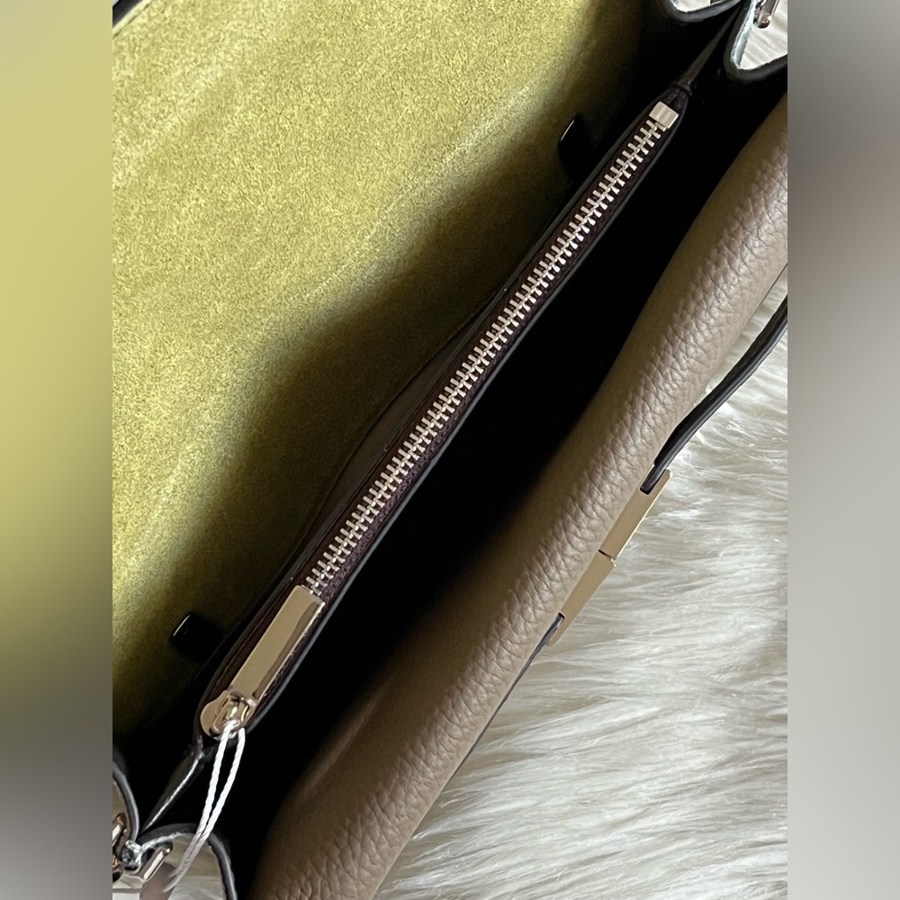 💰SOLD - 158723 - Tory Burch Lee Radziwill Pebbled Shoulder Bag - Picture 9 of 16